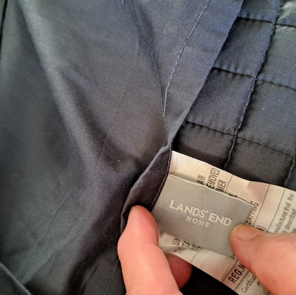 LANDS' END large euro quilted shams square blue cotton coastal shabby chic (2) - Picture 6 of 9